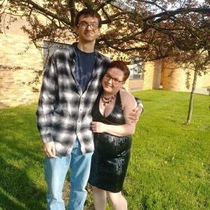 Meet your Posher, Katelyn